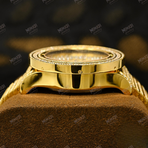 Montre en diamant Moissanite de qualité supérieure Ultra étincelante, aspect glacé et fabrication élégante pour la mode de luxe et le port quotidien - Product Image 4