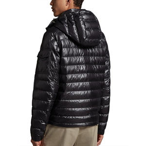 Nouvelle conception d'usine, veste matelassée légère en duvet noir coupe-vent pour homme, couleur unie classique - Product Image 3