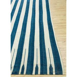 พรมวิสโคสลายทางสีน้ำเงินแบบแบน ยี่ห้ออินดัสบาร์ รุ่นแพทดี-69 สำหรับห้องโถงและห้องนั่งเล่น เหมาะสำหรับวัยรุ่น - Product Image 3