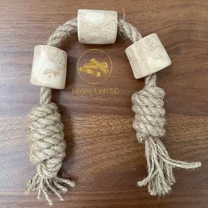 Juguete de Cuerda para Perros de Madera de Café Vietnamita Ecológico de Alta Calidad a Precio Especial de HOANG LINH SG - Product Image 1