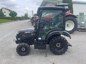 Livraison gratuite - Tracteur compact SOLIS 26 HST 26HP 4 roues motrices, moteur diesel 3 cylindres, transmission hydrostatique, capacité de levage de 775 kg, utilisation en ferme et en verger - Product Image 6