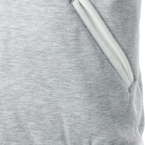 Chaqueta Varsity Clásica para Hombre en Gris Jaspeado y Blanco, Estilo Bomber con Ribete Acanalado a Rayas - Product Image 5