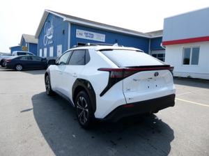 Buen Precio, BZ4X XLE 2025, SUV Compacto Totalmente Eléctrico, 252 Millas de Autonomía (FWD), Listo para Enviar - Product Image 5