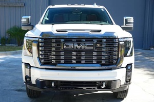LISTO PARA ENVIAR: GM-C SIER-RA 3500HD DENALI ULTIMATE CREW CAB 4X4 DURAMAX TURBODIÉSEL V8 4WD 2024 - Product Image 2