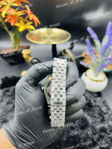 Reloj de pulsera de acero inoxidable con diamantes de moissanita y esfera azul claro, estilo hip hop, para hombre, ideal para fiestas y ocasiones especiales. - Product Image 2