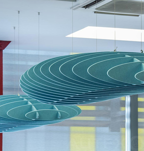 Pannello Fonoassorbente in Feltro PET Leggero e Facile da Installare per Soffitto Ufficio Pannello Acustico Sospeso in Poliestere - Product Image 3