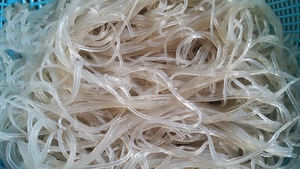 Fideos de vidrio vietnamitas Premium estándar, frescos, de alta calidad, hechos de arrurruz puro - Product Image 2