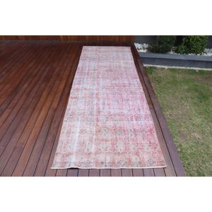 พรมตุรกีวินเทจ ขนาด 3.3x10.3 ฟุต (102x315 ซม.) สีแดงน้ำเงิน ลายต้นไม้และพืช - Product Image 1