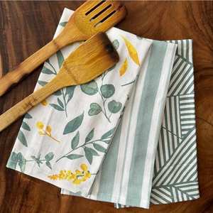 Serviette à vaisselle en coton imprimée, fabriquée avec un tissu durable pour un nettoyage en douceur, un séchage rapide et une utilisation quotidienne fiable - Product Image 2