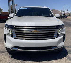 Chevrole_t สีขาวคม Suburba_n 4WD คันทรีชั้นสูงใช้กับเบาะหนังที่นั่งแถวที่สามระบบนำทางบลูทูธซันรูฟ - Product Image 1