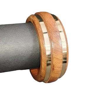 Brazalete Circular de Madera Natural Sólida Hecho a Mano, con Acabado Pulido Liso – Joyería Minimalista Ecológica - Product Image 5