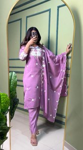 Ensemble Salwar Kameez Kurti Pent Dupatta en soie jacquard Dola traditionnelle, nouvelle conception, séchage rapide, pour les fêtes, toutes saisons, coupe classique - Product Image 2