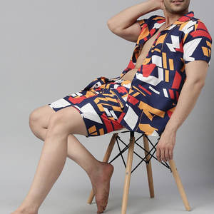 Ensemble de shorts de plage écologiques à col montant pour hommes, tissu cool, design imprimé attrayant, respirant pour l'été - Product Image 4