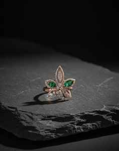 Best And Unique Hot Selling Design With Moissanite Diamonds With <b>Green</b> Stone Fine 925 Silver Ring - Product Image 3