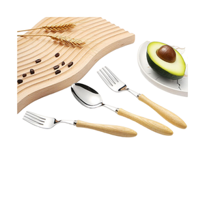 Ensemble de couverts en acier inoxydable tendance avec manches en bois, portable, cuillère, fourchette, idéal pour les mariages, les hôtels et la vaisselle - Product Image 1