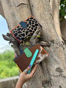 กระเป๋าคลัทช์หนังขนสัตว์สำหรับผู้หญิงหนังสัตว์รีไซเคิลหนังสัตว์แท้สีรุ้งแบบอเนกประสงค์กระเป๋าใส่บัตร ATM - Product Image 4