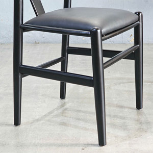 Chaise de salle à manger contemporaine en bois de caoutchouc avec siège rembourré et design léger - GCF206 - Product Image 4