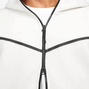 Survêtements pour hommes en nylon polyester léger imperméable de haute qualité sur mesure avec logo - Product Image 5