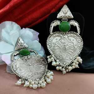 ต่างหูห้อยออกซิไดซ์สีเงินเก๋ไก๋น้ำหนักเบามีสไตล์สำหรับผู้หญิงสวมใส่ในเทศกาลที่สมบูรณ์แบบพร้อมให้เป็นของขวัญ - Product Image 1