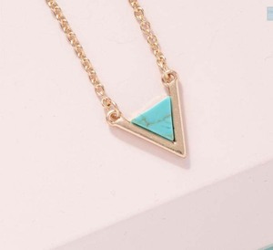 Luxe Turquoise 15mm Trillion Forme Pierres Précieuses Lunette Ensemble Collier En Argent À La Main 925 Sterling Plaqué Or Bijoux pour Mariage - Product Image 1