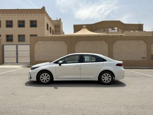 มือสอง CAMRY HYBRID LE GCC 2020 มือสอง - Product Image 6