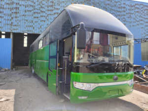 Yu Tong Bus d'occasion à prix réduit de 50 à 60 places Bus grands autocars de tourisme Bus de luxe grands sièges Afrique d'occasion à vendre - Product Image 2