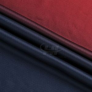 Tenue de tennis flexible conçue pour des mouvements rapides et des performances confortables sur le terrain - Product Image 6