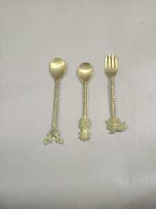 Couverts De Luxe En Acier Inoxydable Couteau Fourchette Et Cuillère Or Couverts Couverts Ensemble Avec Cadeau Couverts Incroyable Épais Manche Rond - Product Image 3