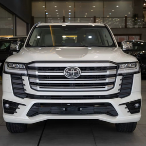 Toyota Land Cruiser GXR 2024 Argent avec Sièges en Cuir Transmission Automatique Système de Navigation Bluetooth Toit Ouvrant Panoramique - Product Image 1