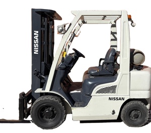 Offre exclusive aux enchères pour chariots élévateurs pneumatiques MU1F2A25LV 2016, capacité de maintien de 5000 LBS - Product Image 1