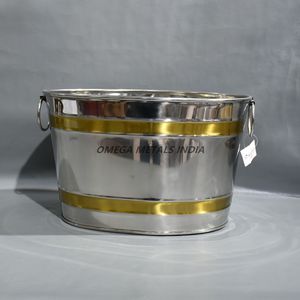 Bac à Boissons Décoratif Moderne en Acier Inoxydable, Refroidisseur à Vin Abordable avec Design Élégant en Corde, Seau à Glace Esthétique - Product Image 1