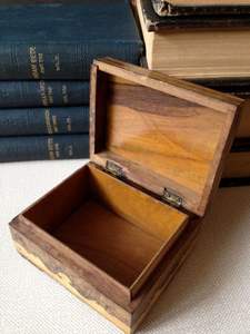 Venta caliente de alta calidad de madera maciza antigua caja de almacenamiento de joyería de lujo personalizada decoración colgante de pared con técnica pulida - Product Image 4