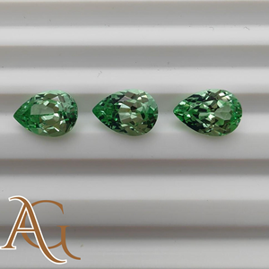 LAB GROWN Poires en saphir vert Pierres précieuses libres à facettes en forme de poire pour bijoux 3x5mm à 9x12mm Créées certifiées vertes - Product Image 2