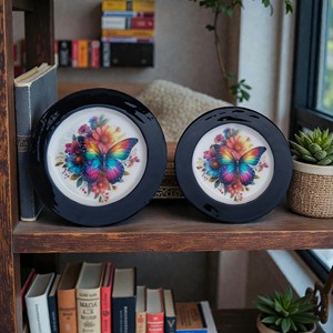 Ensemble de plats de service décoratifs ronds avec imprimé papillon et floral |   Assiettes de présentation et de service haut de gamme - Product Image 2