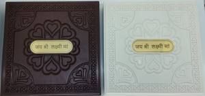 งานฝีมือทำด้วยมือสแตนเลสชุบทองเทวรูปรูปพระศาสนา balaji padmavati charan Paduka Art Decor สำหรับงานแต่งงานของดิวาลี - Product Image 6