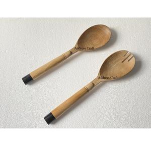 Hôtel Restaurant maison service de salade en bois de mangue écologique outils de salade en bois service cuillère fourchette couverts ensemble de salade en résine - Product Image 1