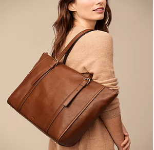 กระเป๋าถือหนังแท้สีน้ำตาลลายจระเข้สำหรับผู้หญิง ดีไซน์ทันสมัย ทรงแข็งแรง สะพายไหล่ มีจำหน่ายในราคาขายส่งแล้ววันนี้ - Product Image 5