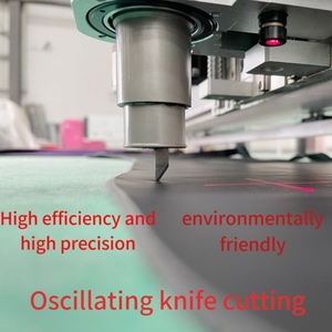 Machine de découpe automatique CNC pour cuir synthétique, pour sacs à main, chaussures, sièges de voiture, housses de canapé, industrie de l'habillement - Product Image 6