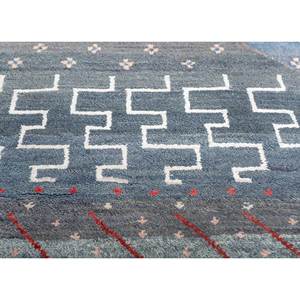 Tapis en laine et soie de bambou noué à la main à motif géométrique bleu Freedom Manchaha pour la décoration de la maison et du salon - Les-8267 - Product Image 3