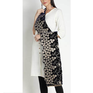 Nouvelle mode féminine hiver chaud velours châle meilleur vendeur multicolore emballage personnalisé écharpes et châles traditionnels - Product Image 5