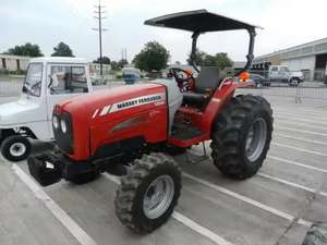 Tractor Massey Ferguson 1552 de 60HP para Agricultura y Ganadería, en Venta Ahora en Línea - Product Image 2