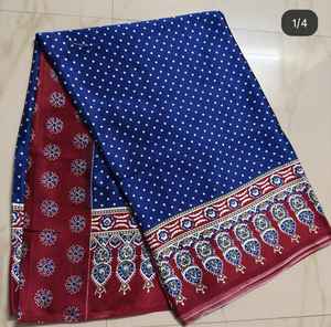 Nuevo Sari de Seda Gajji Suave y Pura con Diseño Ajrakh Bandhej, Elegante Sari Indio para Mujer, en Existencia para Adultos - Product Image 3