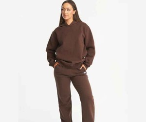 Survêtement de bonne qualité pour femmes Survêtements entièrement personnalisés Survêtements de sport en gros Joggers pour femmes Ensemble d'entraînement en gros - Product Image 1