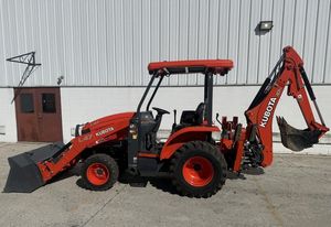 Tractor Kubota L47 2022, el Más Vendido, con Cargador Frontal y Retroexcavadora, Motor, Caja de Cambios, Bomba y Motor en Venta - Product Image 2