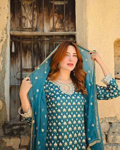 Lancement d'un nouveau costume en Georgette entièrement cousu avec Sharara pour femmes et filles - Product Image 3