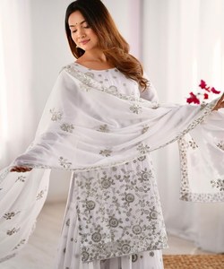 Vêtements de fête pour femmes Top en georgette de soie à bas prix Sharara Dupatta - Product Image 3