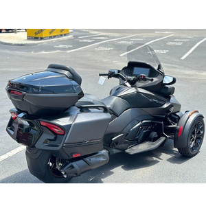 Can-Am Spyder F3 Limited Chrome Neuf en Stock - Product Image 4