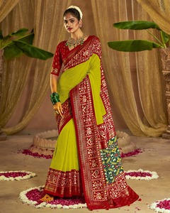 ผ้าส่าหรีผ้าไหมสำหรับสตรีปักลาย lucknowi chikankari สำหรับงานเลี้ยงและงานแต่งงาน - Product Image 1