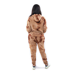 Nueva moda para mujer, chándal informal para exteriores, hecho en Pakistán con el mejor material, conjunto de sublimación personalizado completo, precio al por mayor - Product Image 6