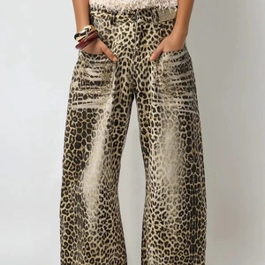 Jeans en denim slim pour homme Amiry, style hip-hop urbain, en cuir déchiré et vieilli avec empiècements, personnalisables, vente en gros - Product Image 1